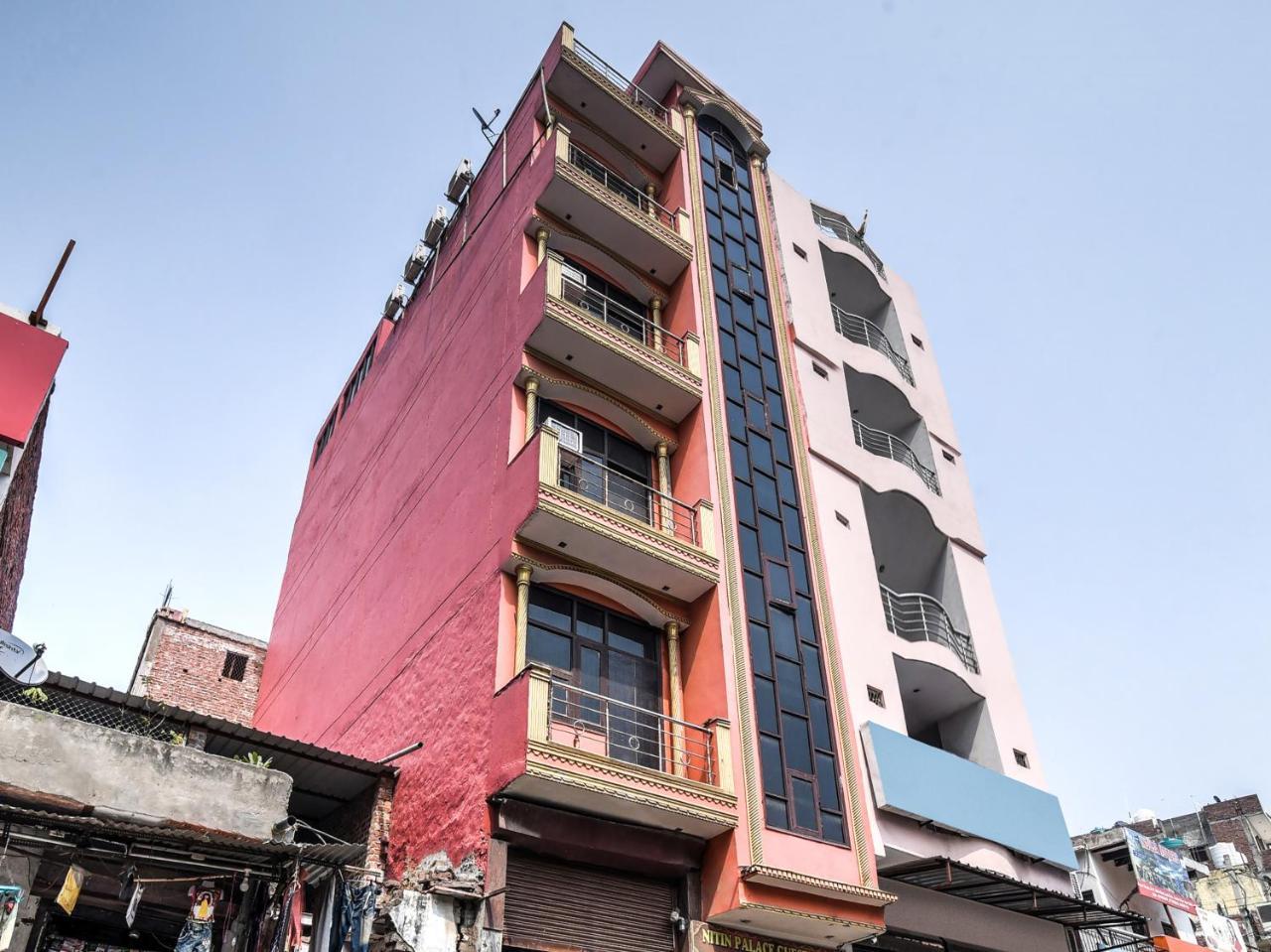 Oyo Nitin Palace Near Mohan Estate Metro Station